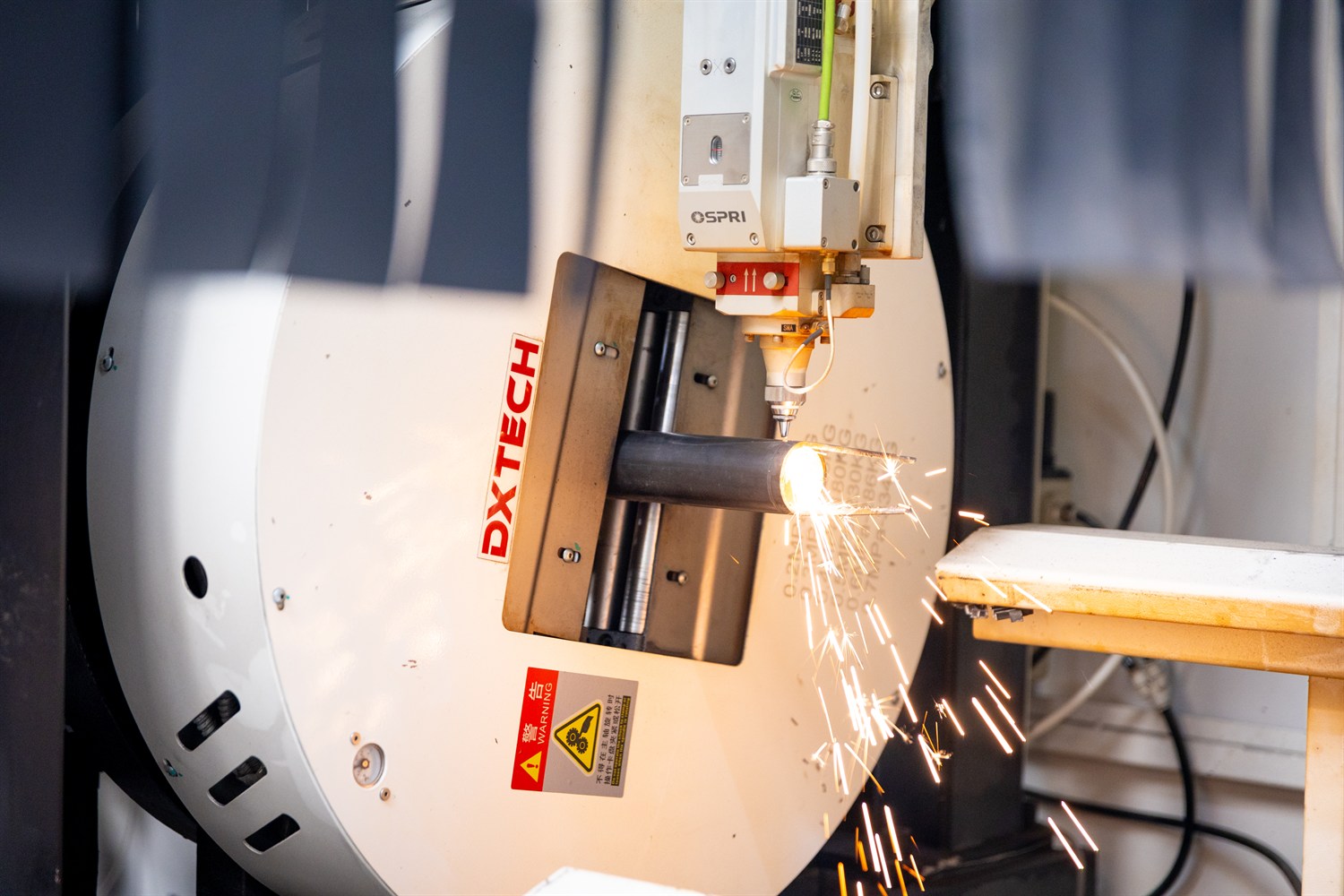 Corte láser CNC